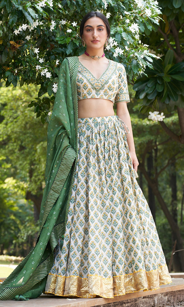 Green Blouse - Buy Designer Green Blouse for Saree Online @Best Prices |  YOYO Fashion